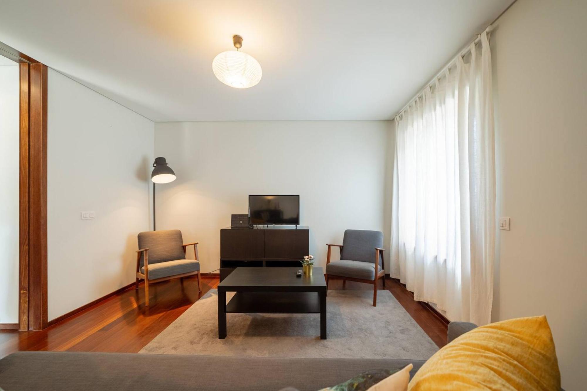 Modern Cedofeita By Hosty Apartment Porto Luaran gambar