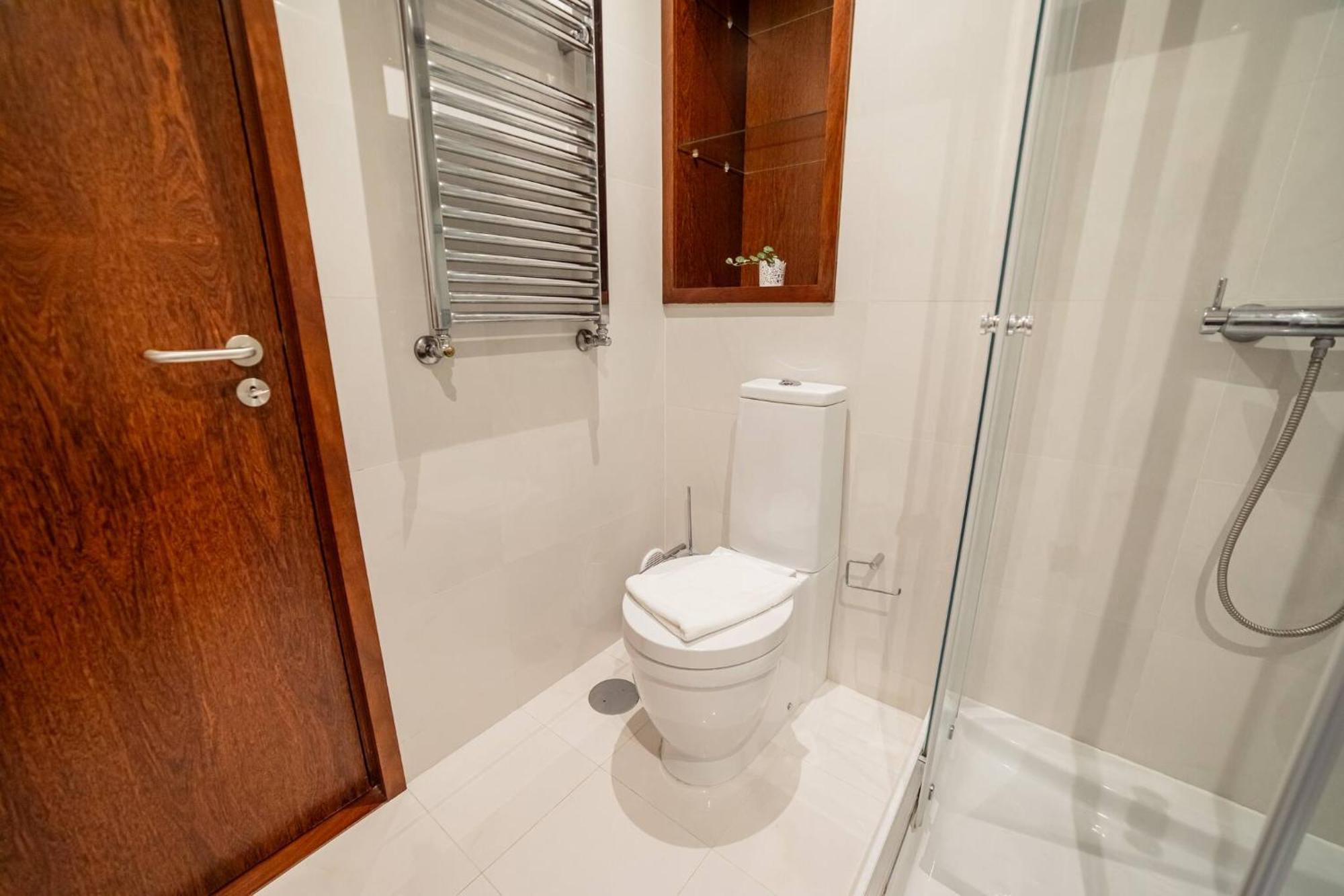 Modern Cedofeita By Hosty Apartment Porto Luaran gambar