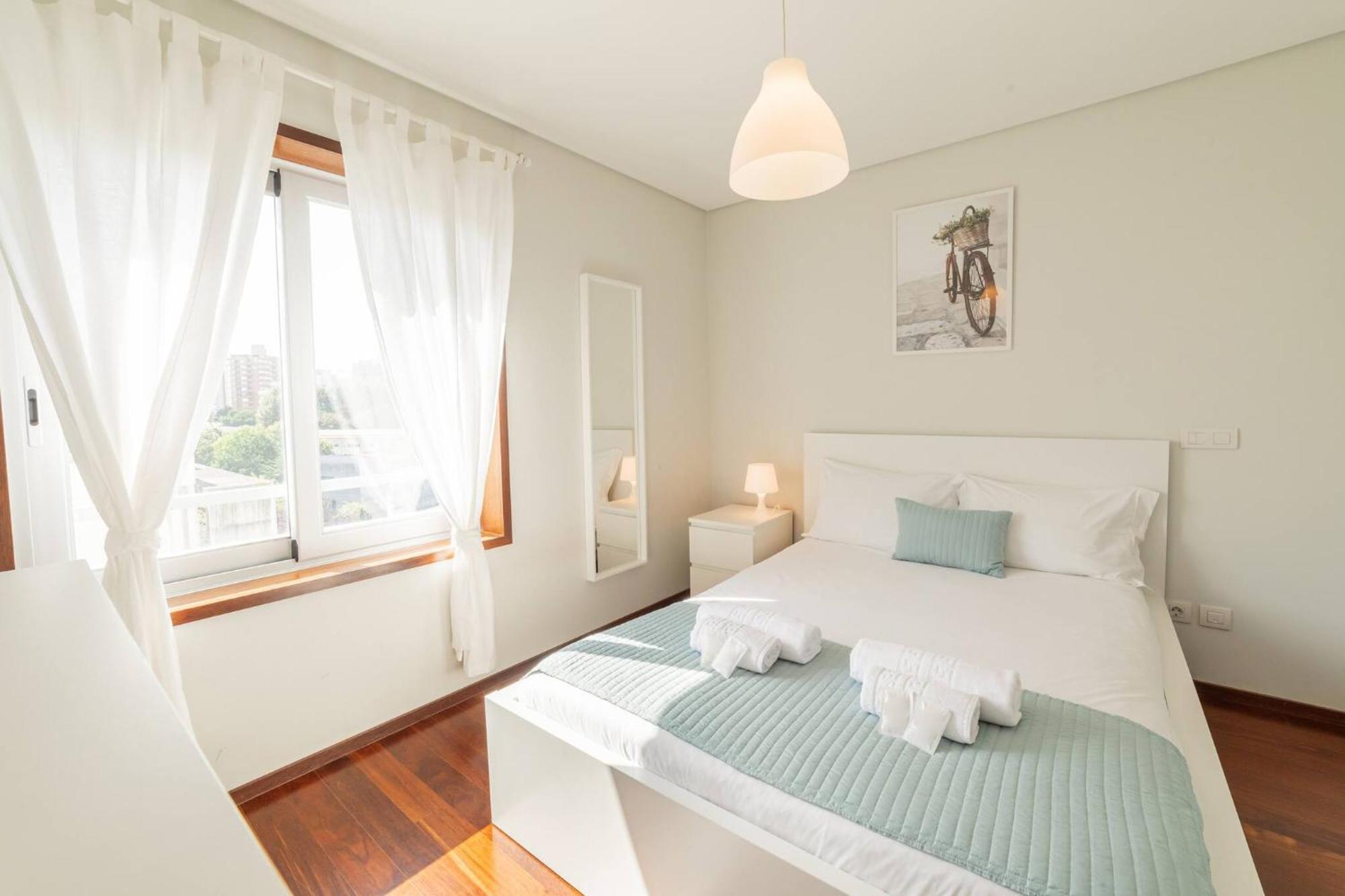 Modern Cedofeita By Hosty Apartment Porto Luaran gambar