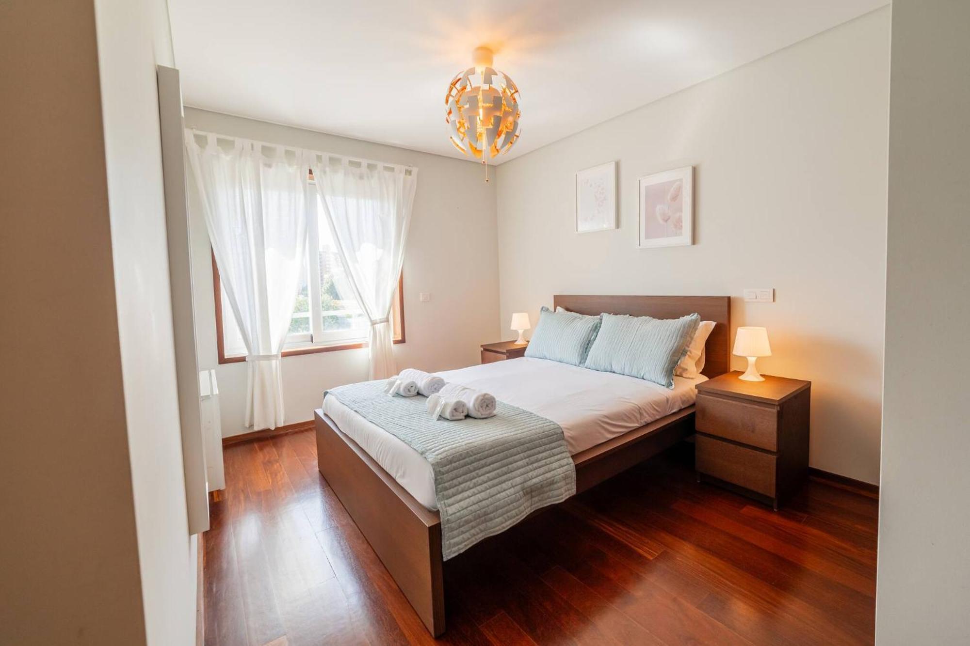 Modern Cedofeita By Hosty Apartment Porto Luaran gambar